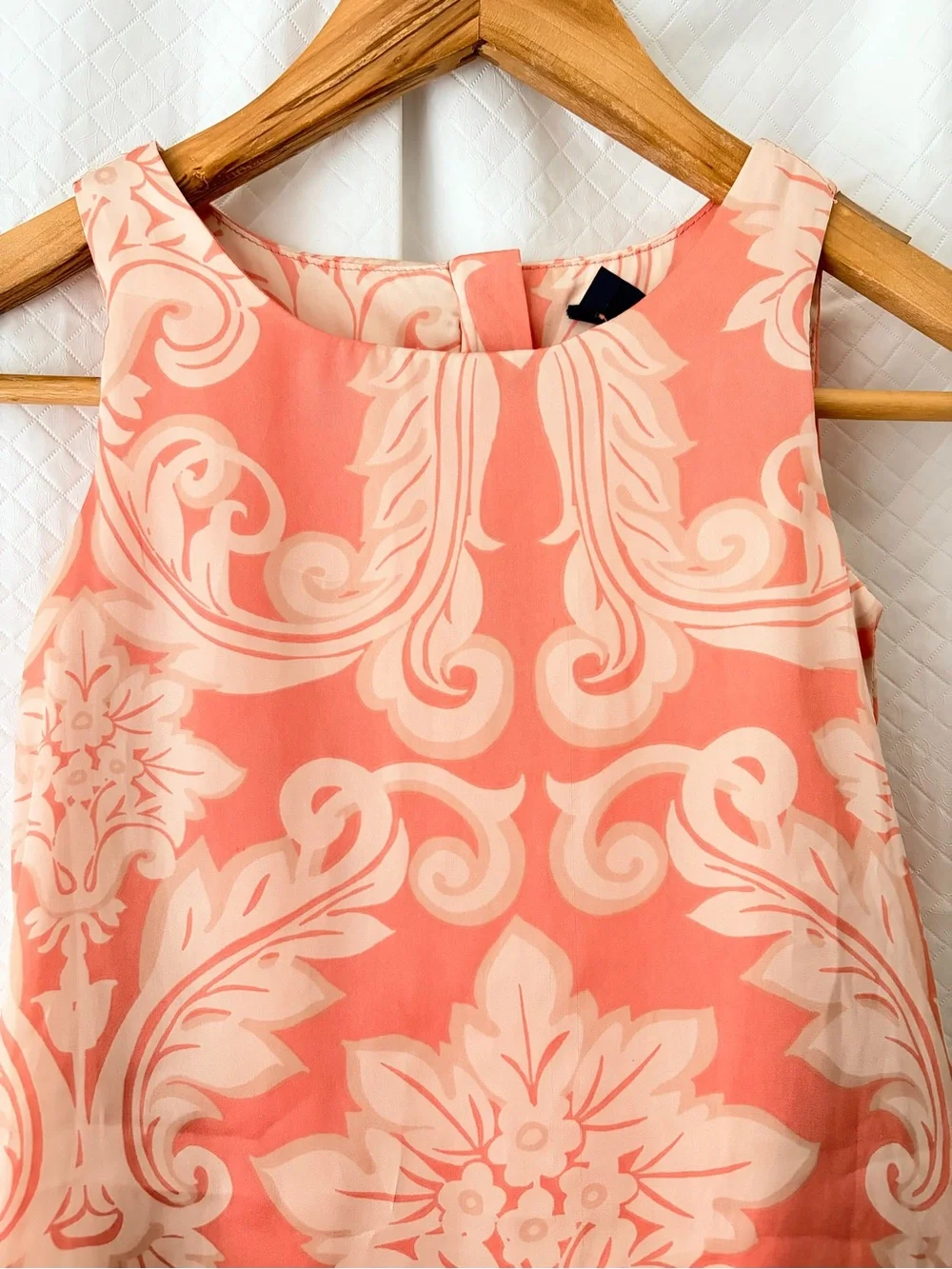 GAP Coral and Cream Floral-Print Casual Dress